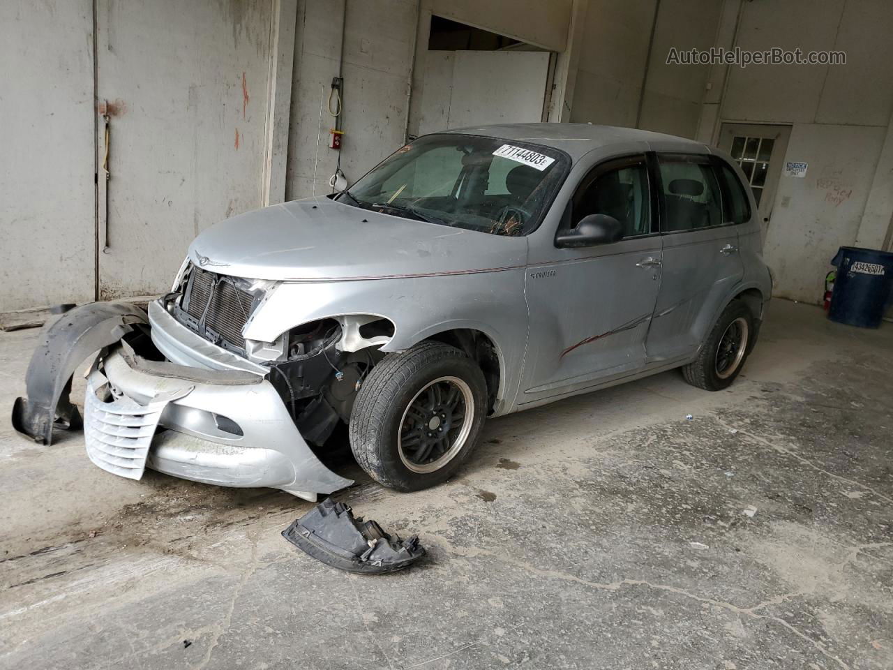 2004 Chrysler Pt Cruiser  Silver vin: 3C4FY48B64T323638