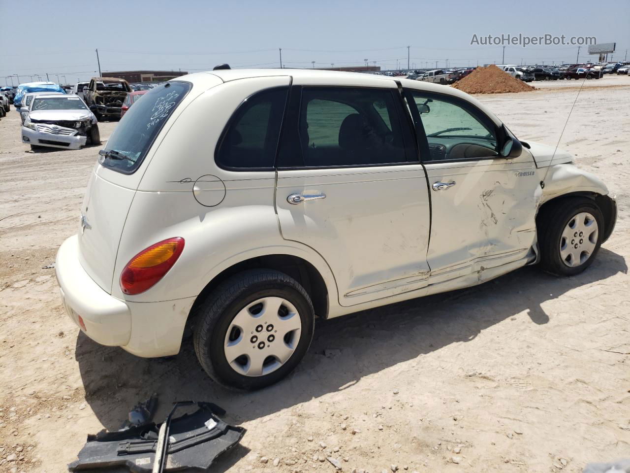 2004 Chrysler Pt Cruiser  White vin: 3C4FY48B94T222562