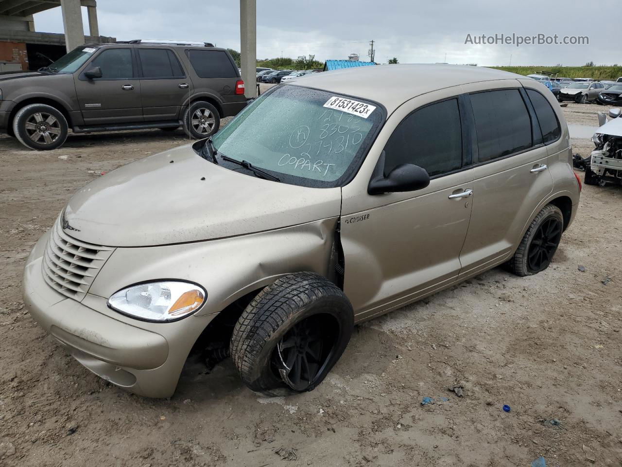 2004 Chrysler Pt Cruiser  Gold vin: 3C4FY48BX4T268305