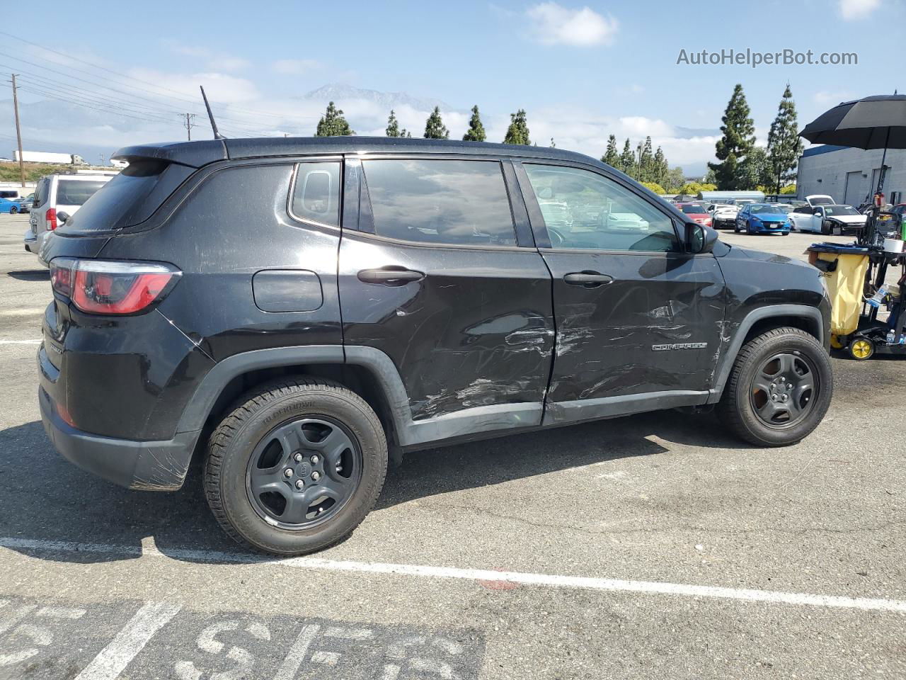 2018 Jeep Compass Sport Черный vin: 3C4NJCAB8JT369049