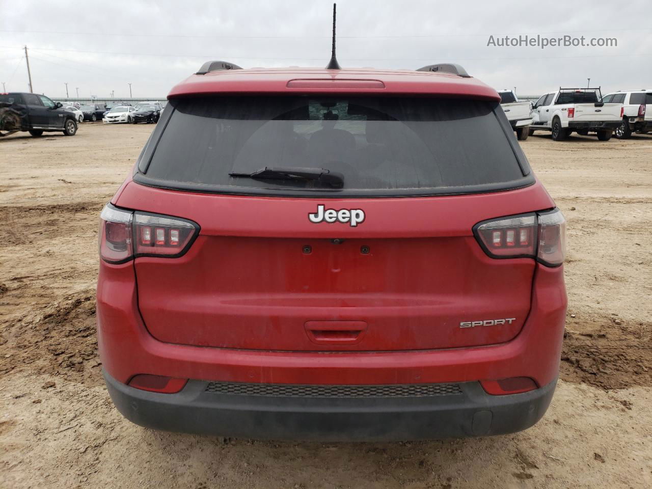 2018 Jeep Compass Sport Red vin: 3C4NJCABXJT286738