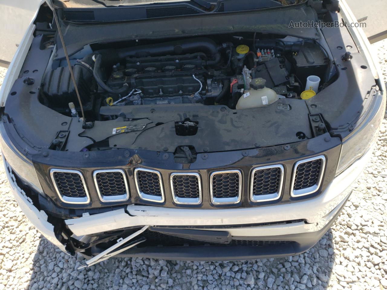 2018 Jeep Compass Latitude Белый vin: 3C4NJCBB1JT468262