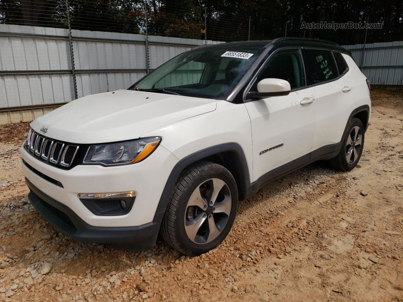 2018 Jeep Compass Latitude White vin: 3C4NJCBB2JT286120