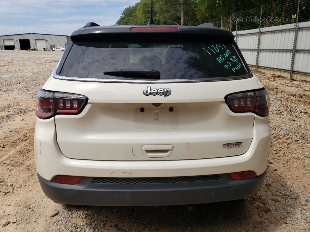 2018 Jeep Compass Latitude White vin: 3C4NJCBB2JT286120