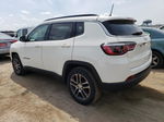 2018 Jeep Compass Latitude Белый vin: 3C4NJCBB2JT420415