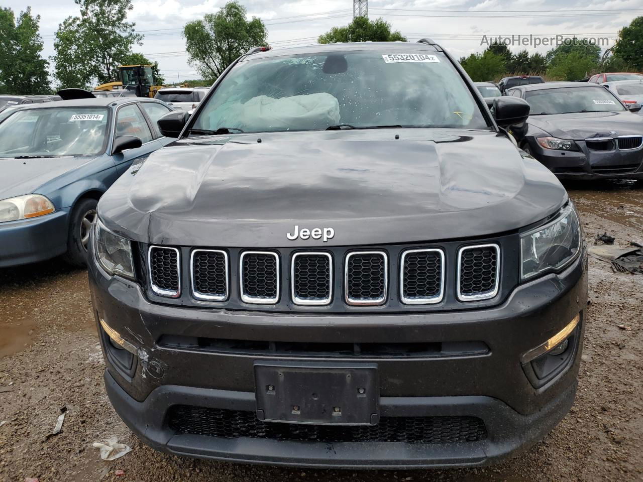 2018 Jeep Compass Latitude Gray vin: 3C4NJCBB6JT186697