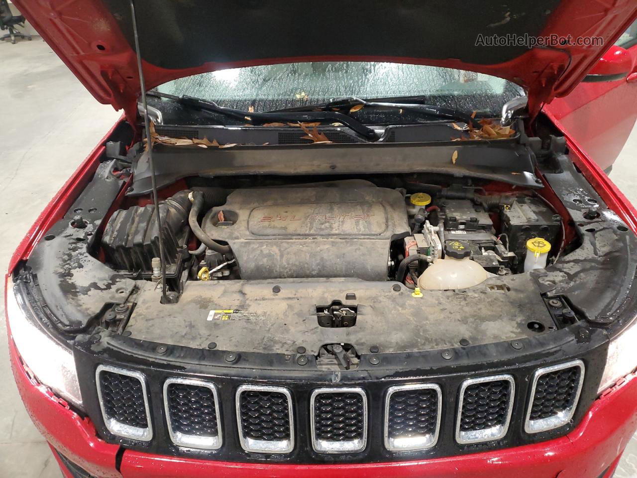 2018 Jeep Compass Latitude Red vin: 3C4NJCBB6JT495084