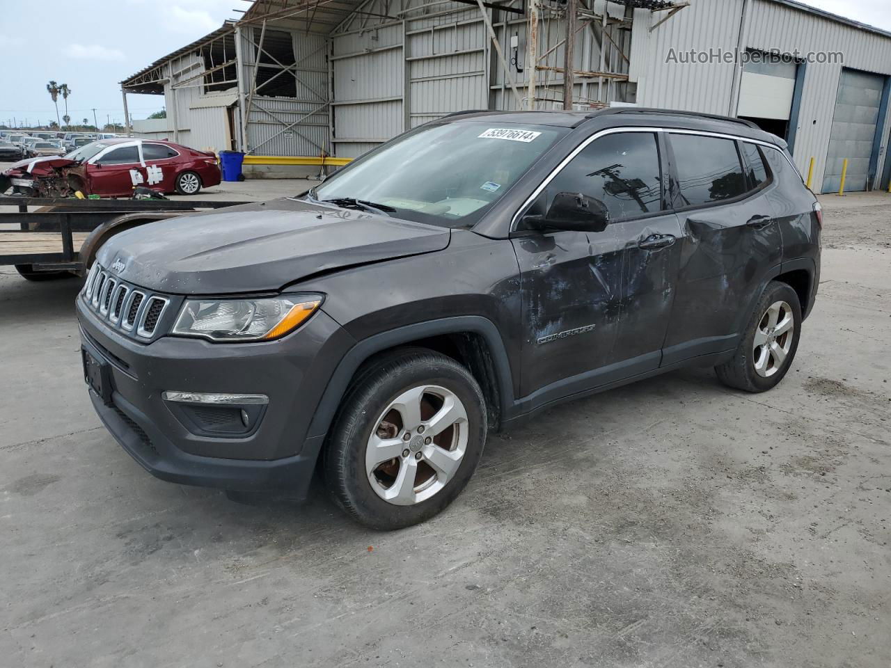 2018 Jeep Compass Latitude Gray vin: 3C4NJCBB8JT145035