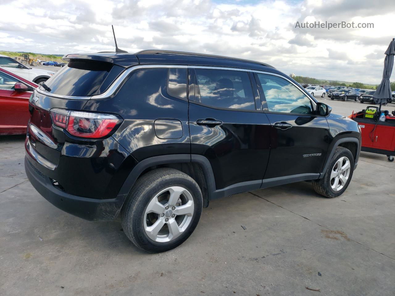 2018 Jeep Compass Latitude Черный vin: 3C4NJCBB9JT226433