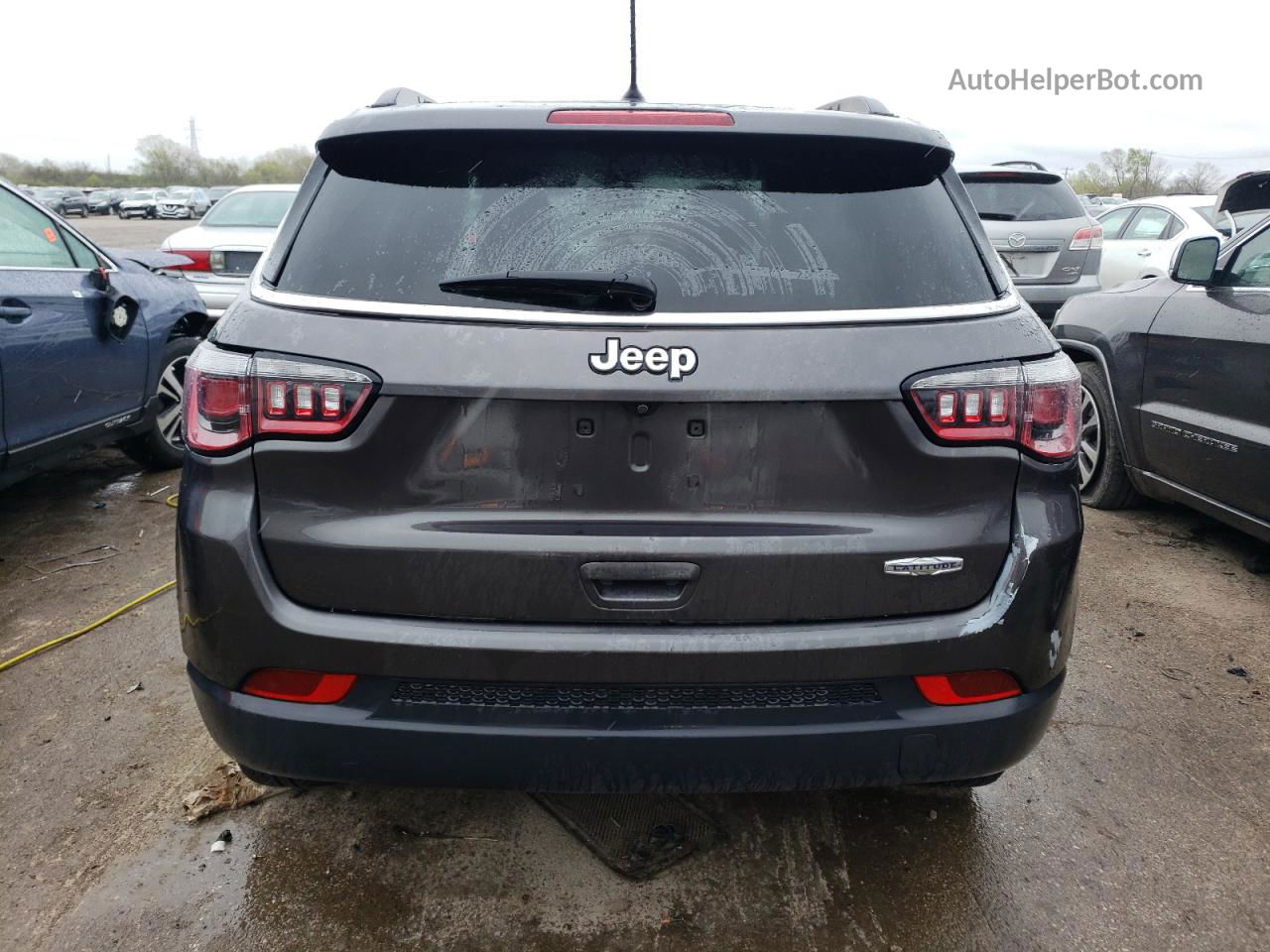 2018 Jeep Compass Latitude Серый vin: 3C4NJCBB9JT501816