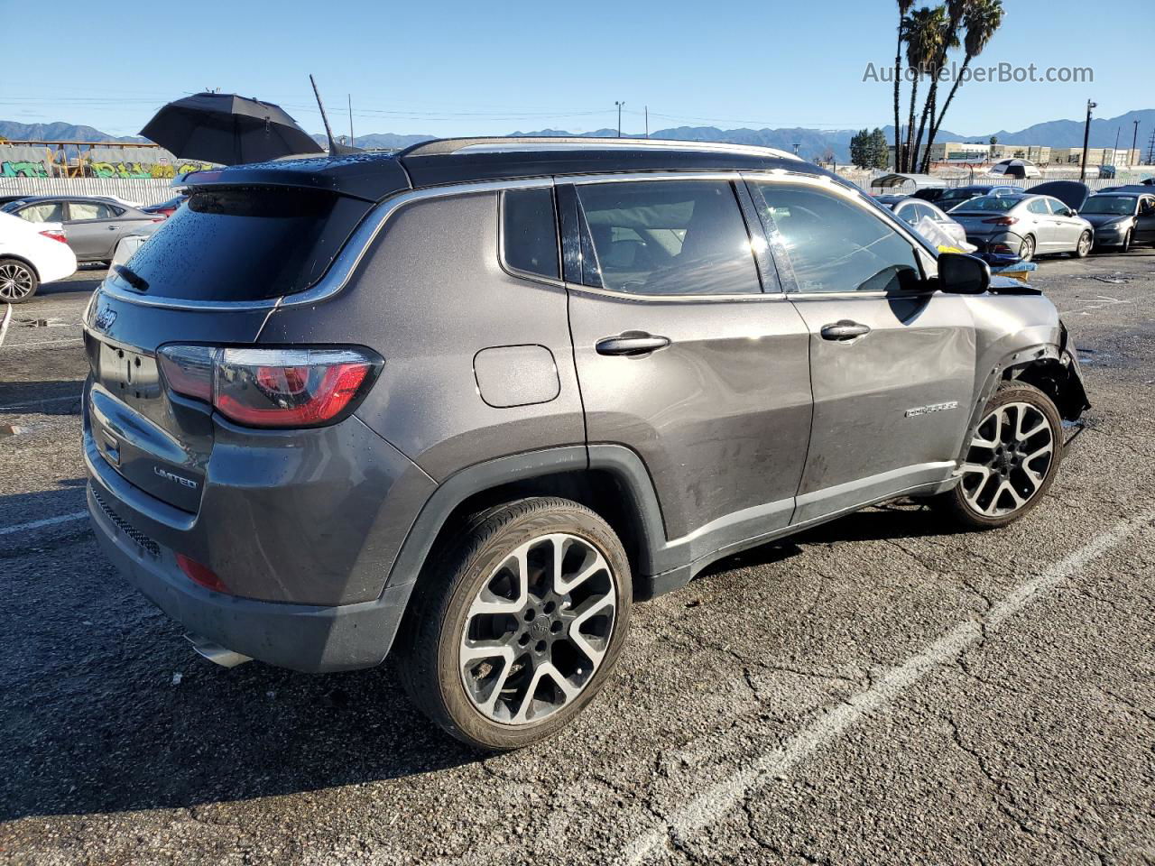 2018 Jeep Compass Limited Gray vin: 3C4NJCCB9JT494882