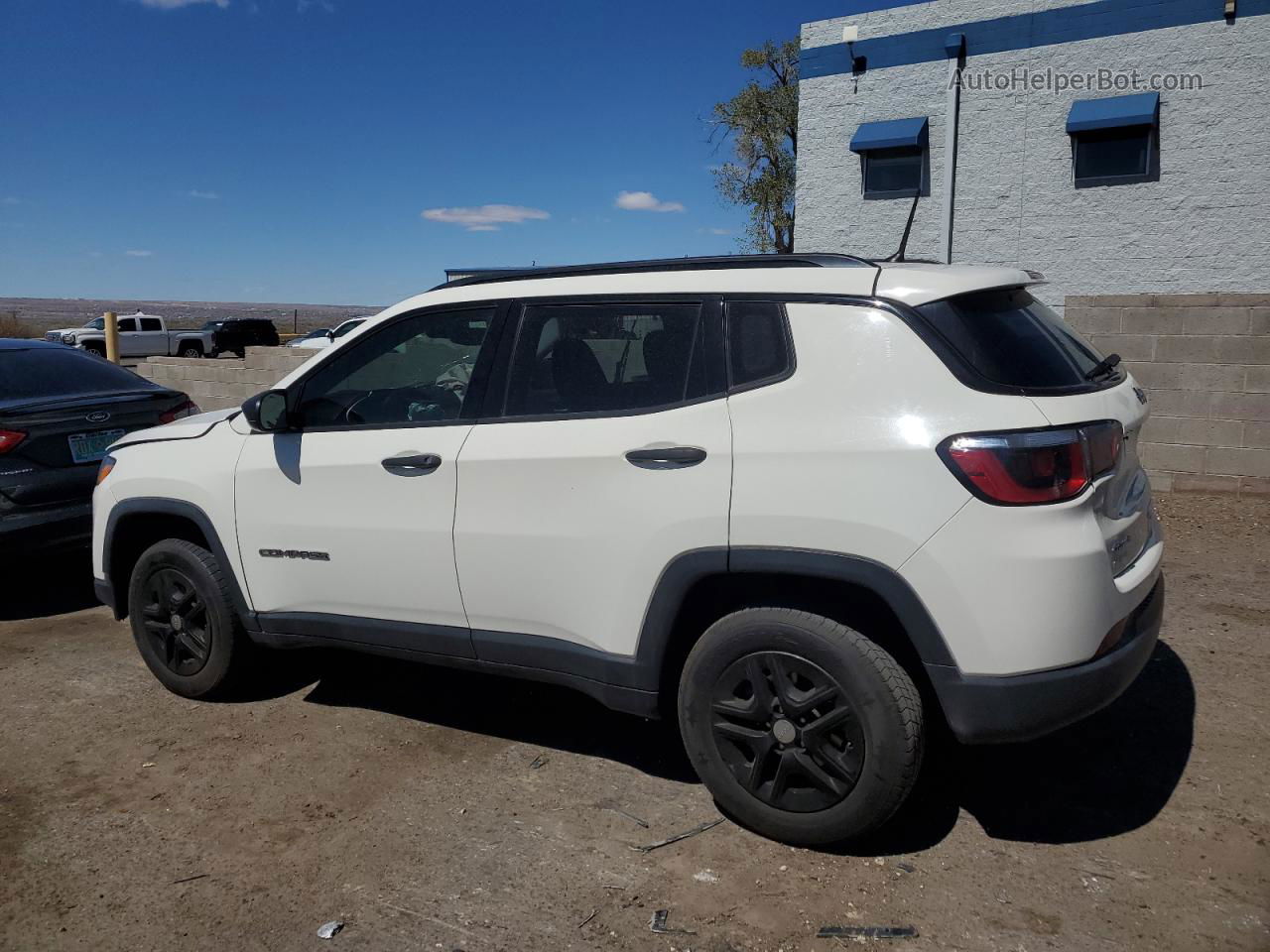 2018 Jeep Compass Sport White vin: 3C4NJDAB0JT107824