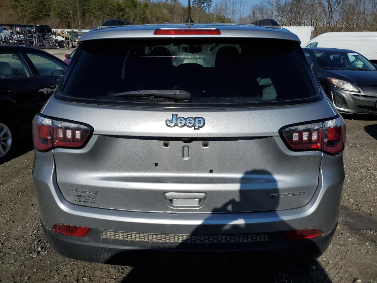 2018 Jeep Compass Sport Silver vin: 3C4NJDAB3JT146813