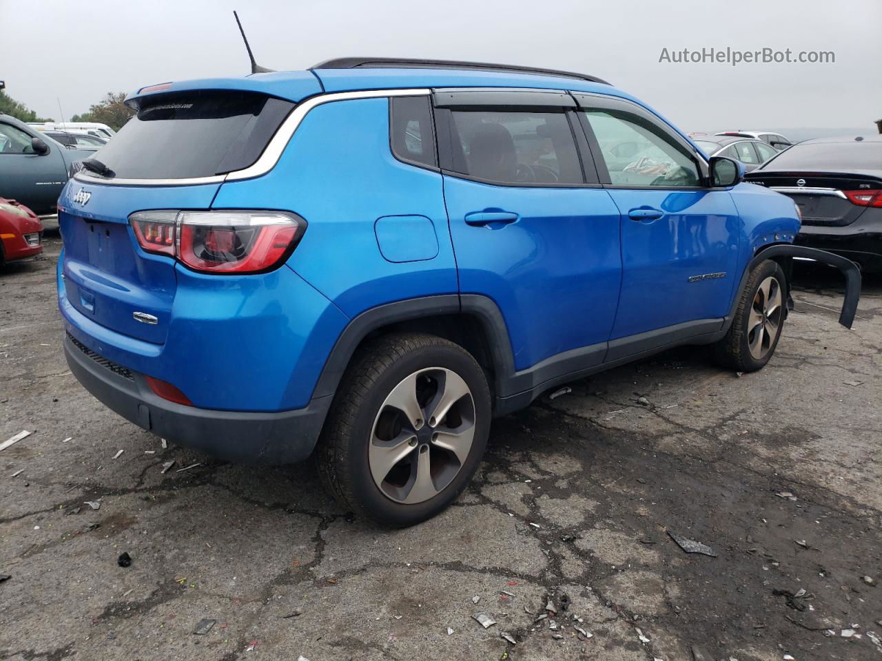 2018 Jeep Compass Latitude Blue vin: 3C4NJDBB0JT154804