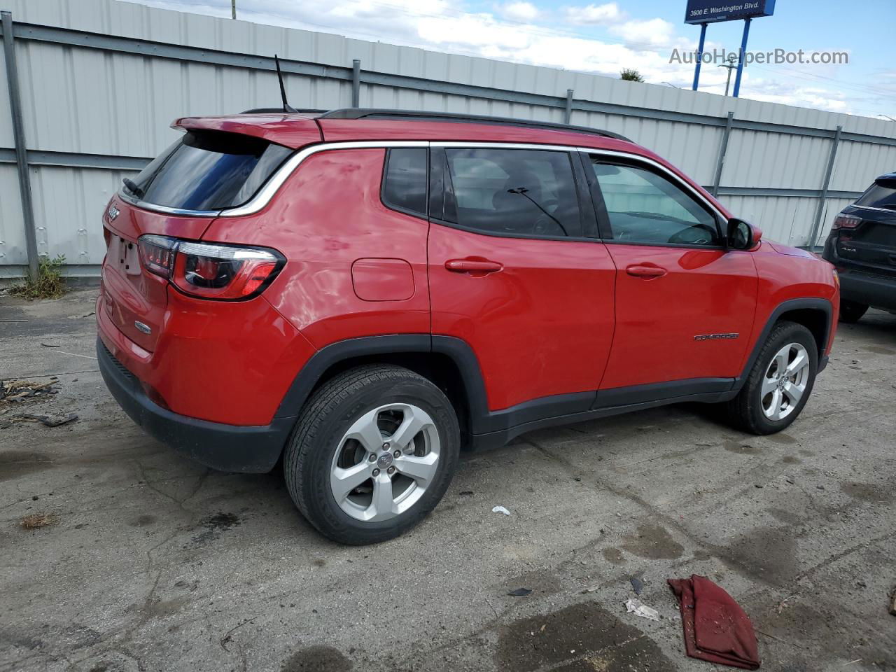 2018 Jeep Compass Latitude Red vin: 3C4NJDBB0JT484278