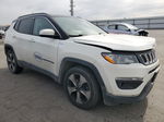 2018 Jeep Compass Latitude White vin: 3C4NJDBB1JT103392