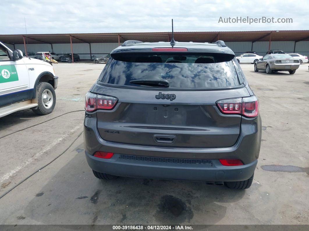 2018 Jeep Compass Altitude 4x4 Gray vin: 3C4NJDBB1JT395710