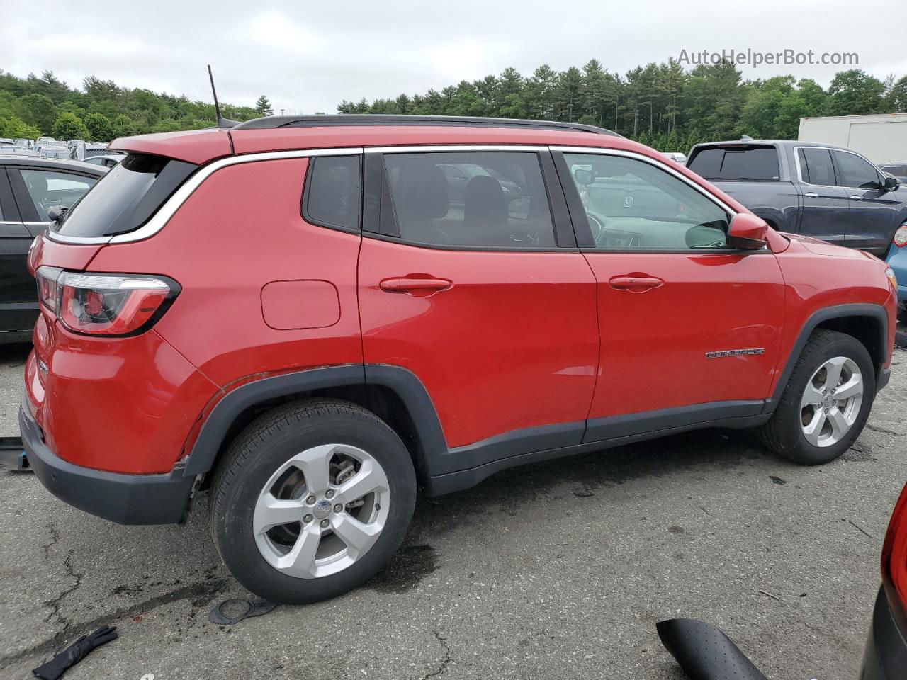 2018 Jeep Compass Latitude Red vin: 3C4NJDBB2JT255732