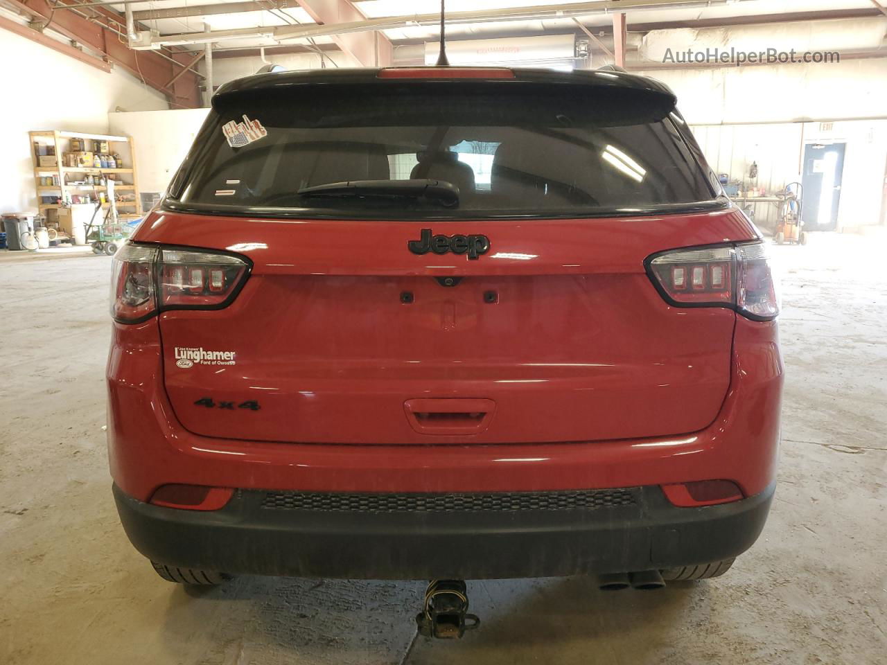 2018 Jeep Compass Latitude Burgundy vin: 3C4NJDBB2JT313676