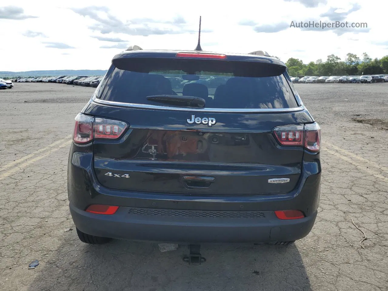 2018 Jeep Compass Latitude Black vin: 3C4NJDBB3JT222044