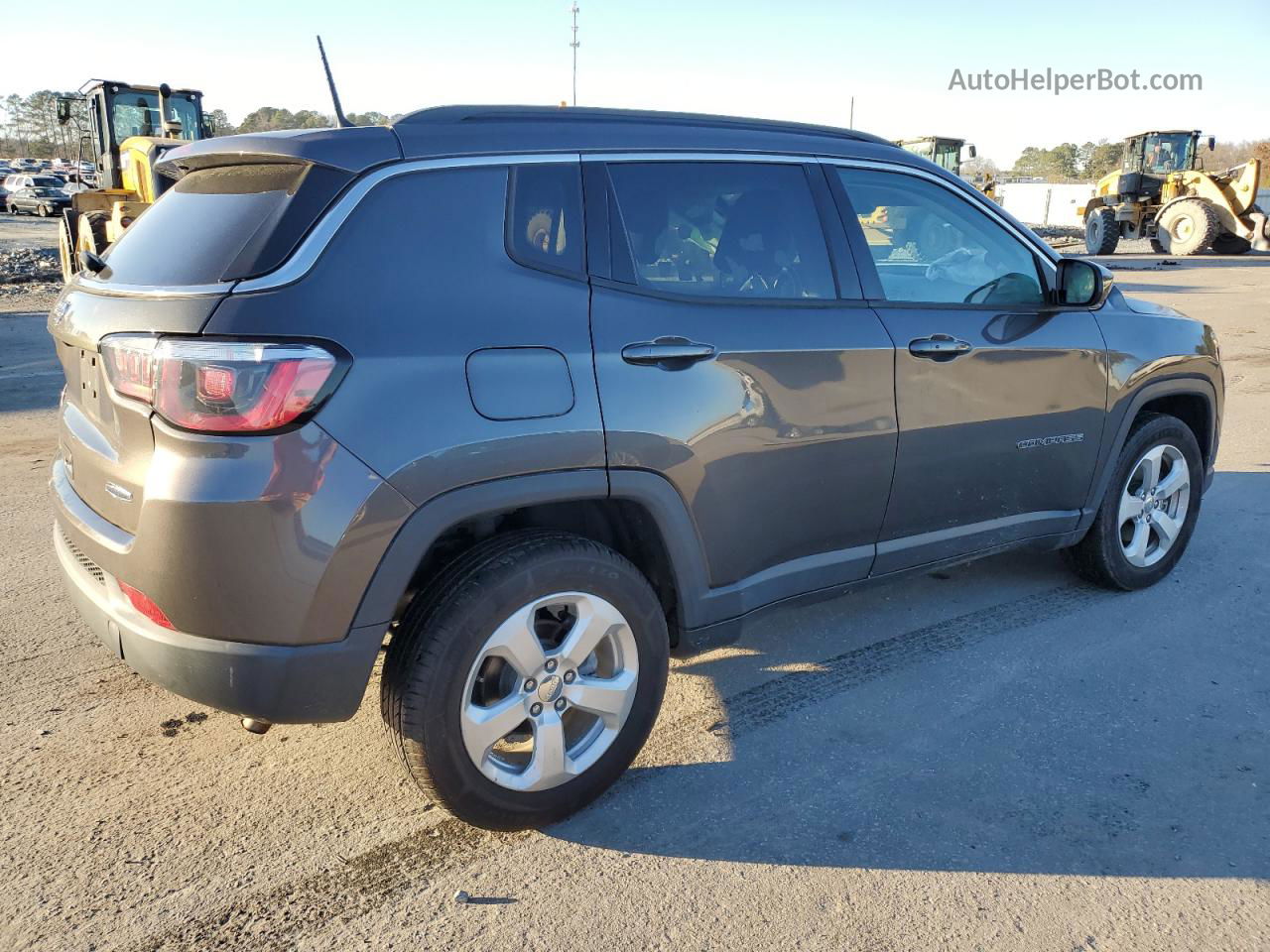 2018 Jeep Compass Latitude Gray vin: 3C4NJDBB3JT314576