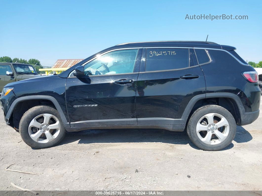 2018 Jeep Compass Latitude 4x4 Черный vin: 3C4NJDBB3JT457236