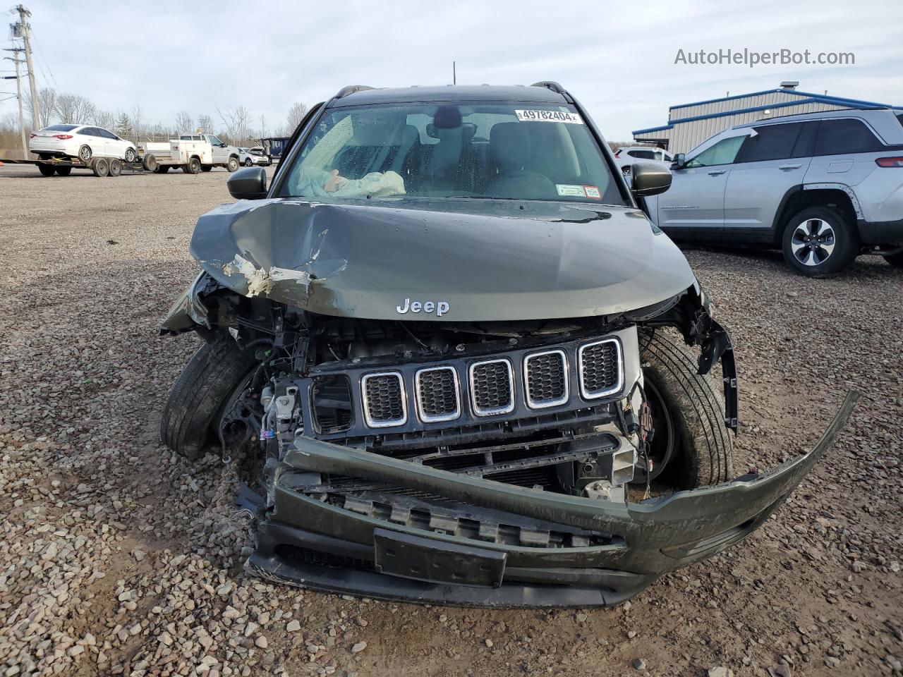 2018 Jeep Compass Latitude Зеленый vin: 3C4NJDBB4JT230752