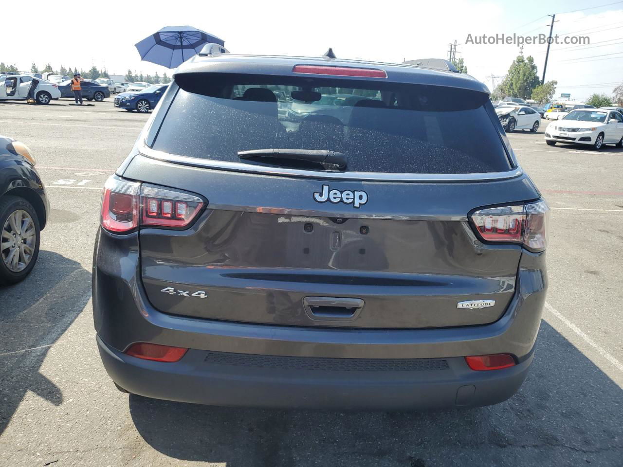 2018 Jeep Compass Latitude Серый vin: 3C4NJDBB4JT282382