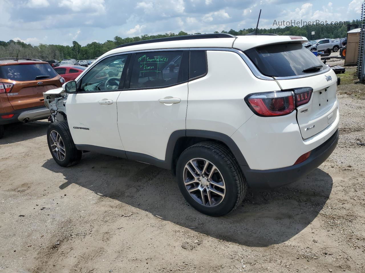 2018 Jeep Compass Latitude Белый vin: 3C4NJDBB5JT112337