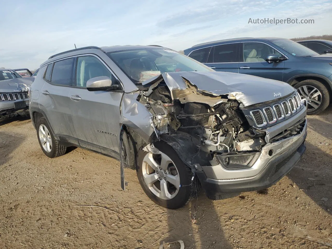 2018 Jeep Compass Latitude Серый vin: 3C4NJDBB5JT154555