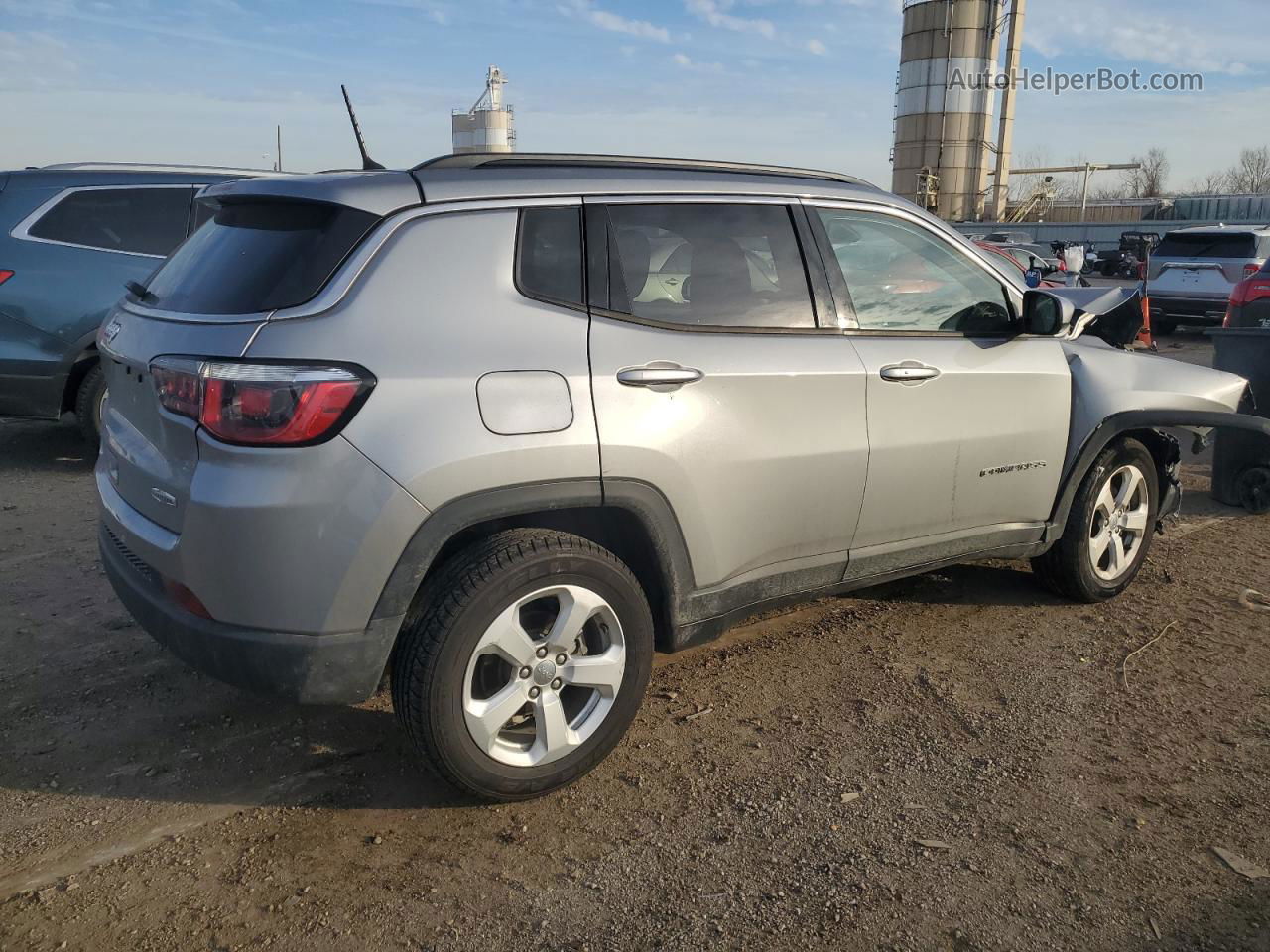 2018 Jeep Compass Latitude Gray vin: 3C4NJDBB5JT154555