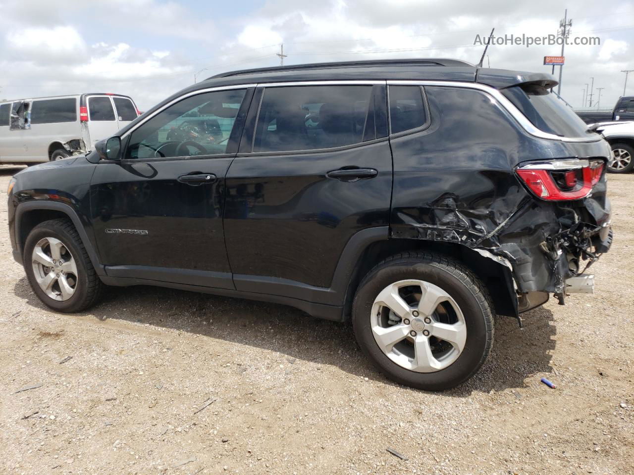 2018 Jeep Compass Latitude Black vin: 3C4NJDBB5JT176717