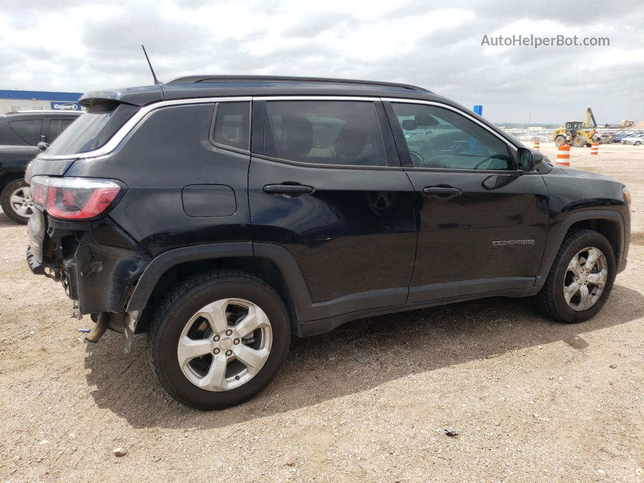 2018 Jeep Compass Latitude Black vin: 3C4NJDBB5JT176717