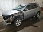 2018 Jeep Compass Latitude Серебряный vin: 3C4NJDBB5JT332061