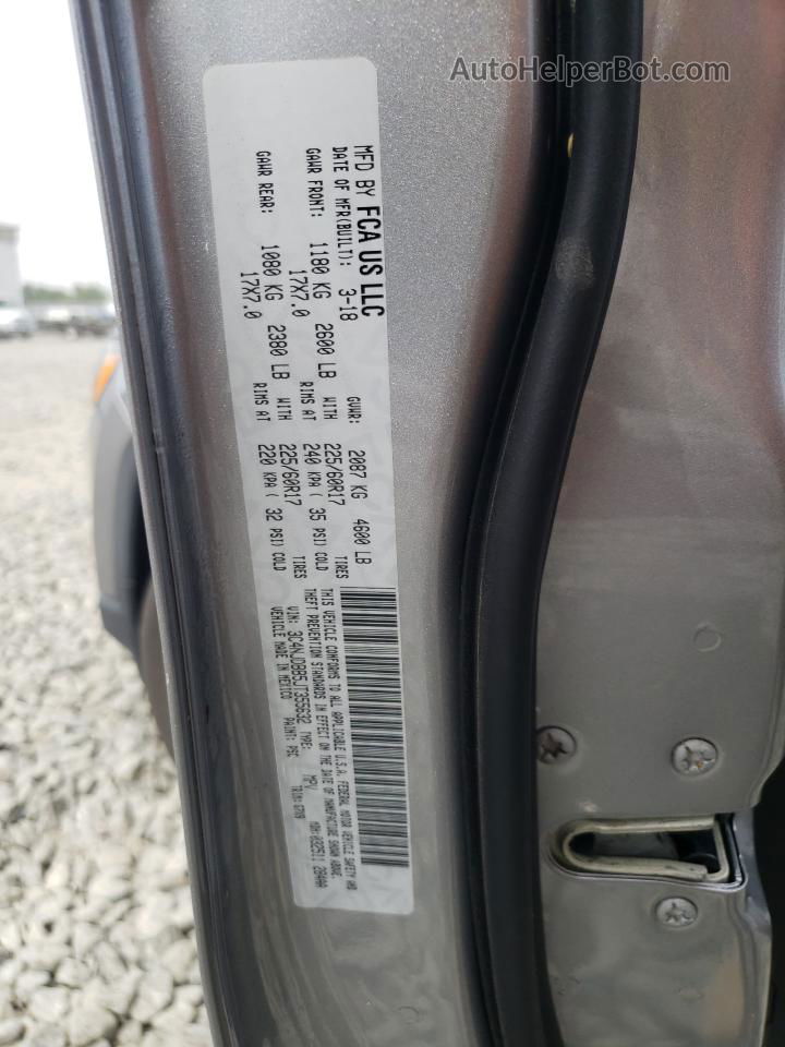 2018 Jeep Compass Latitude Silver vin: 3C4NJDBB5JT355632