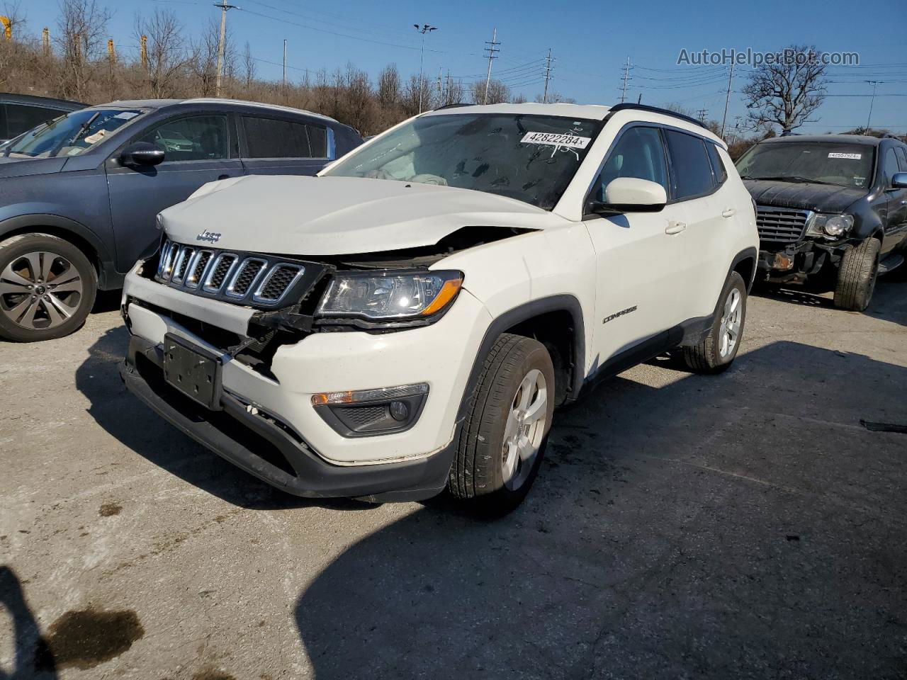 2018 Jeep Compass Latitude White vin: 3C4NJDBB5JT401315