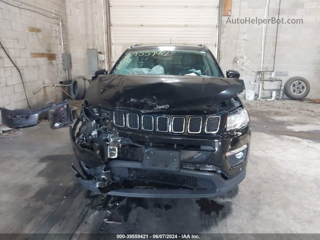 2018 Jeep Compass Latitude 4x4 Черный vin: 3C4NJDBB5JT435884