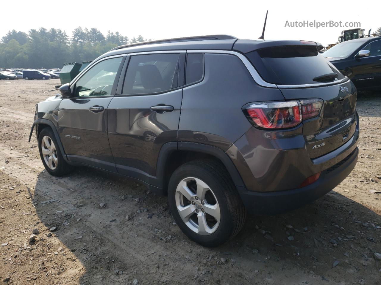 2018 Jeep Compass Latitude Gray vin: 3C4NJDBB5JT436940