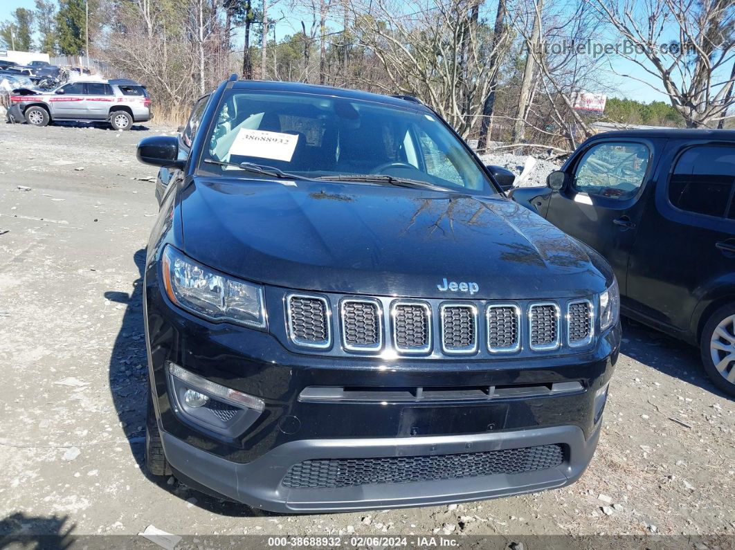 2018 Jeep Compass Latitude 4x4 Черный vin: 3C4NJDBB6JT177066