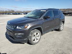 2018 Jeep Compass Latitude Угольный vin: 3C4NJDBB7JT333163