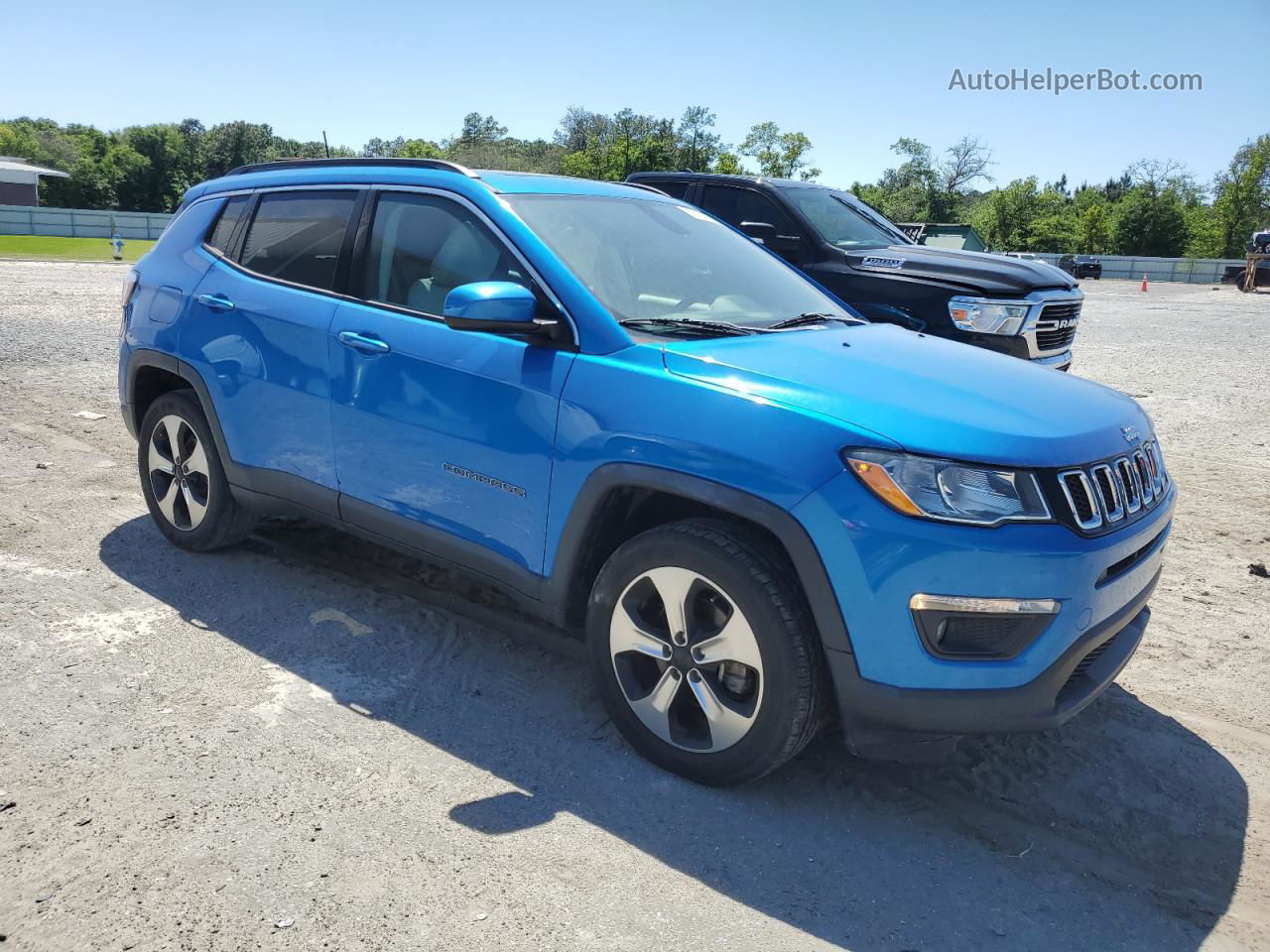 2018 Jeep Compass Latitude Синий vin: 3C4NJDBB8JT222184