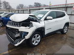 2018 Jeep Compass Latitude 4x4 White vin: 3C4NJDBB8JT345046