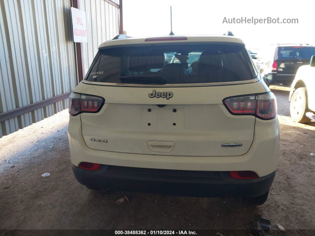 2018 Jeep Compass Latitude 4x4 White vin: 3C4NJDBB9JT162321