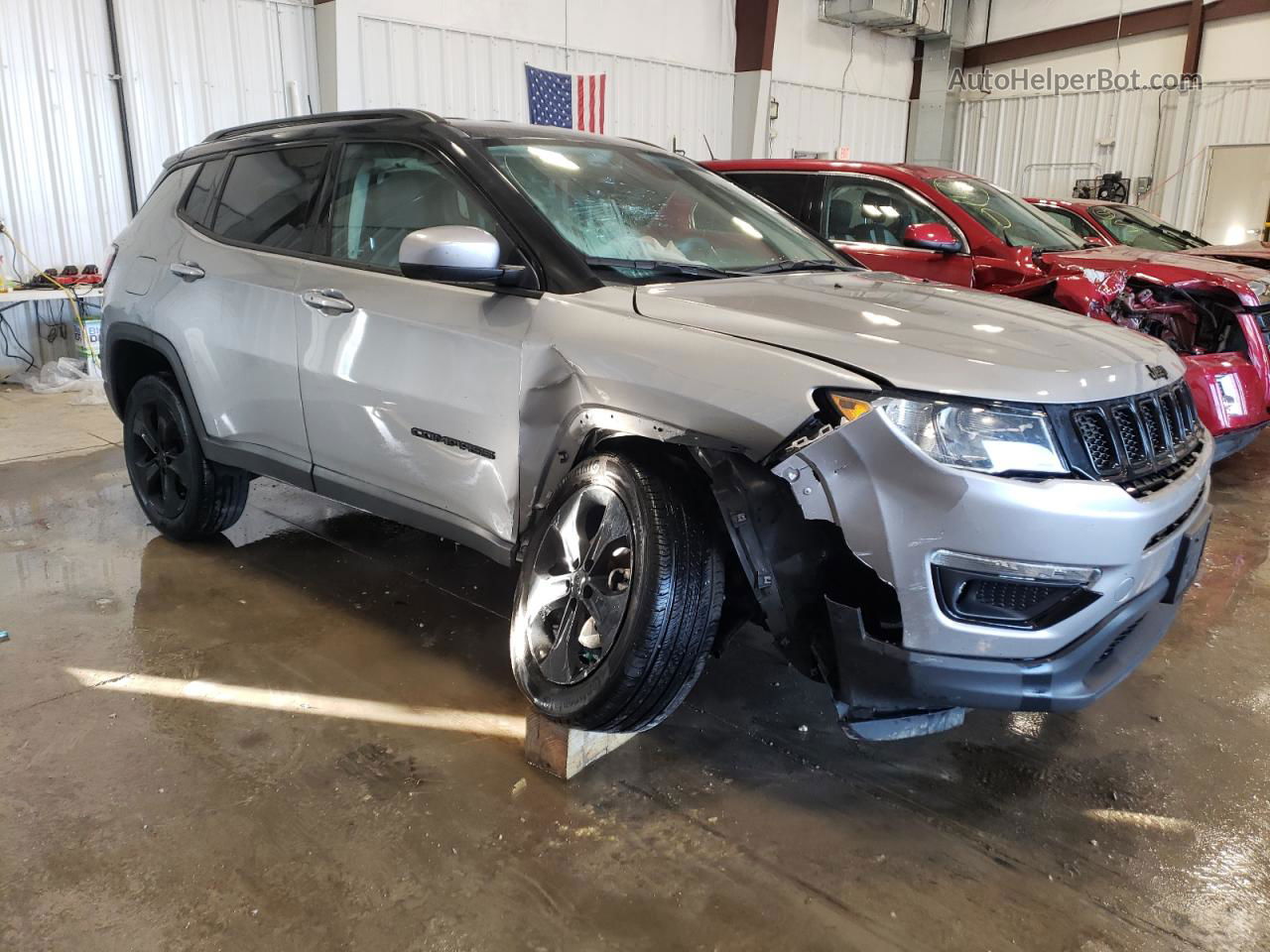 2018 Jeep Compass Latitude Gray vin: 3C4NJDBB9JT325551