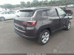 2018 Jeep Compass Latitude 4x4 Gray vin: 3C4NJDBBXJT373298