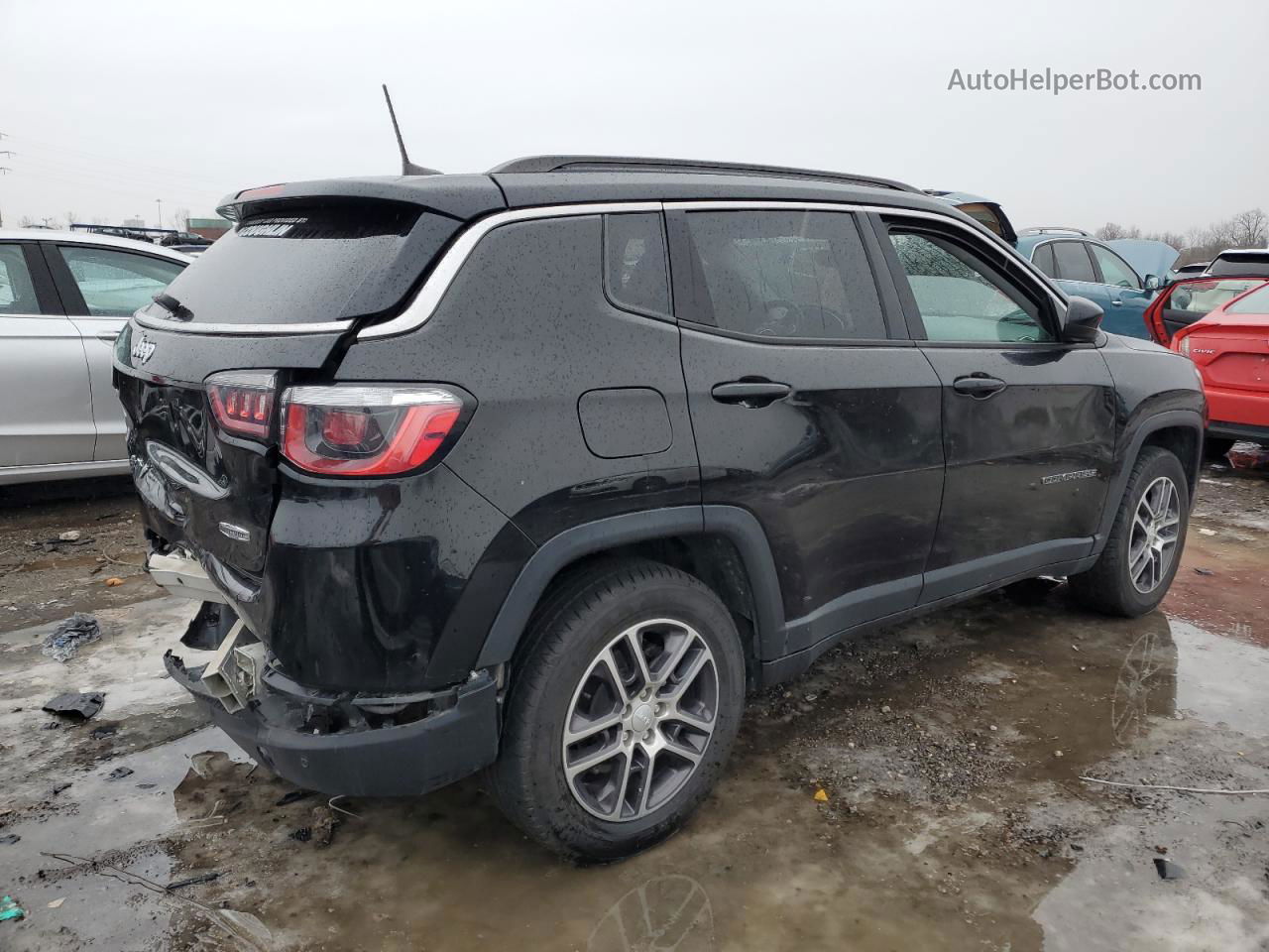 2018 Jeep Compass Latitude Черный vin: 3C4NJDBBXJT408776