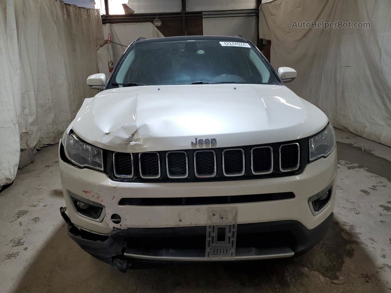 2018 Jeep Compass Limited White vin: 3C4NJDCB2JT163535