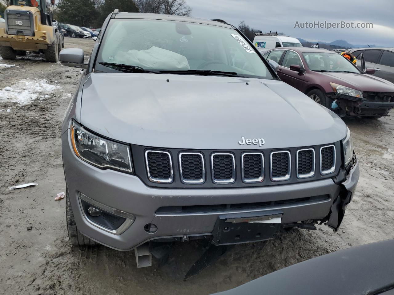 2018 Jeep Compass Limited Серебряный vin: 3C4NJDCB6JT163022