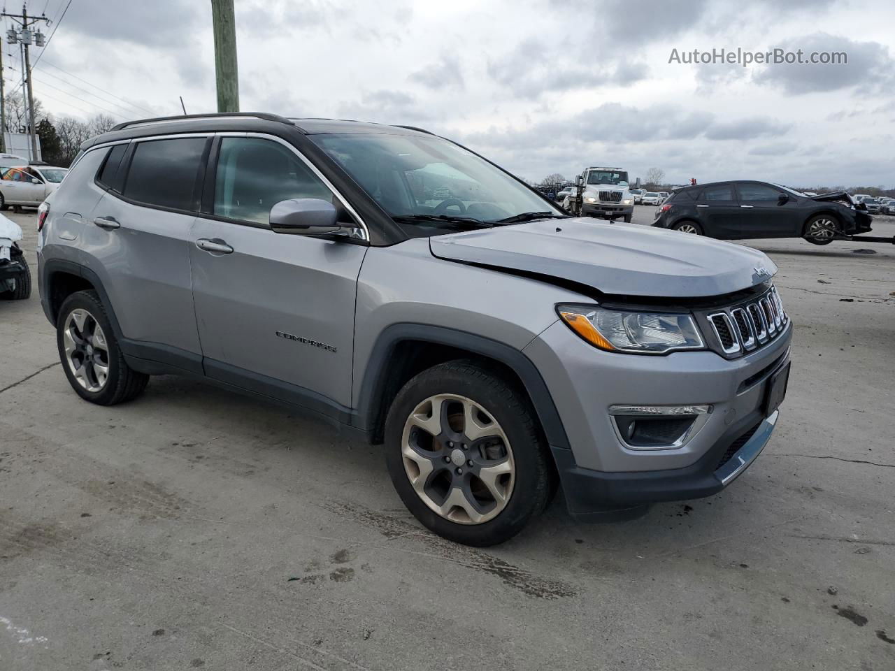 2018 Jeep Compass Limited Silver vin: 3C4NJDCB6JT315087