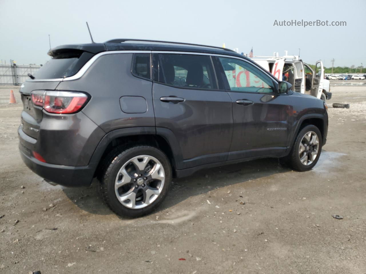 2018 Jeep Compass Limited Gray vin: 3C4NJDCB7JT437148